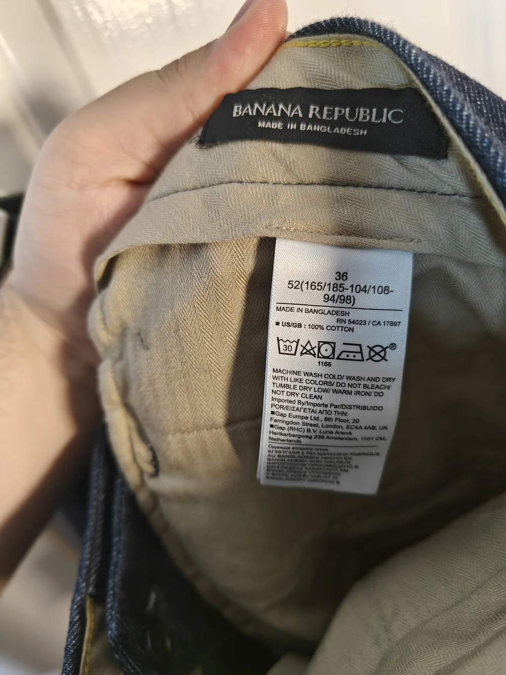 NWT Banana Republic Mens 36 Smithfield Relaxed Pleated Tapered Jeans Indigo